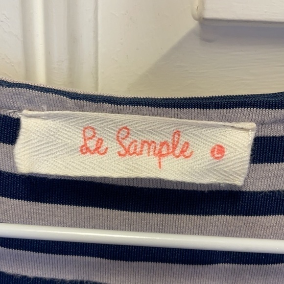 LE Sample blue/gray stripe high/low tank w/yellow detail size large - Picture 3 of 6